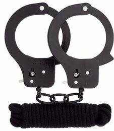 Набор BONDX METAL CUFFS & LOVE ROPE SET, BLACK