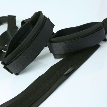 Гибкая распорка для ног Sportsheets Sex Sling Black для притягивания ног к телу || 